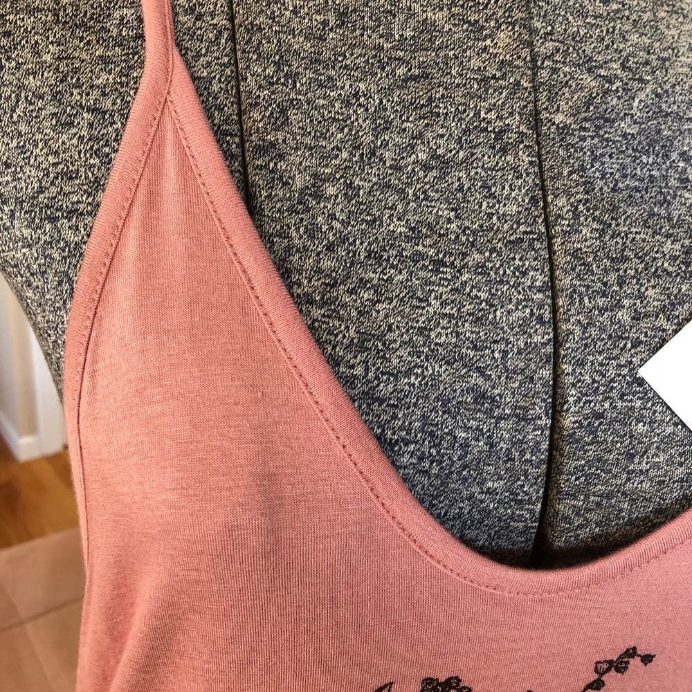 LAST ONE: LARGE NWT “WANDER THIS WAY” PEACH TANK - Picture 3 of 7